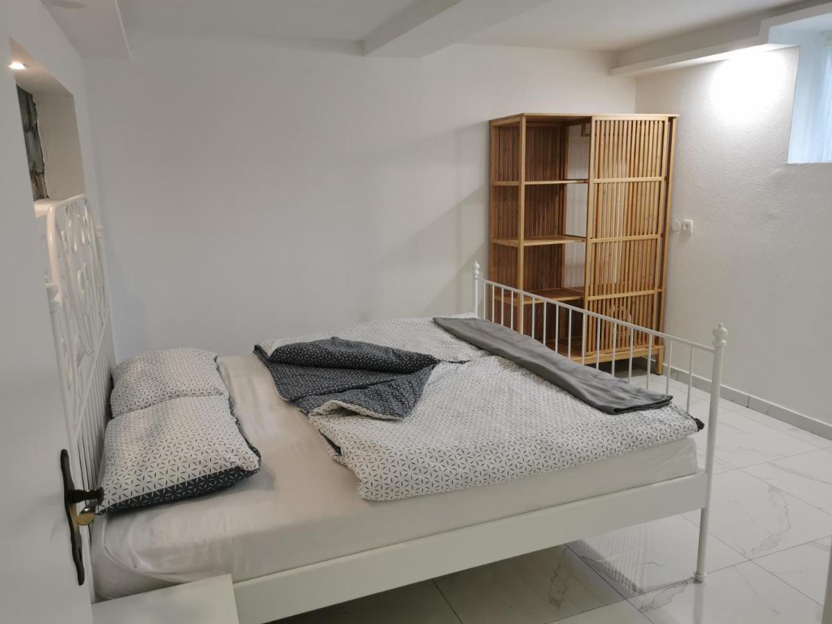 Apartma Kantina Анкаран Экстерьер фото