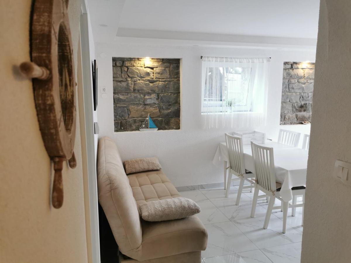 Apartma Kantina Анкаран Экстерьер фото