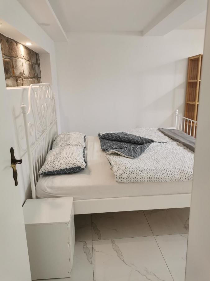 Apartma Kantina Анкаран Экстерьер фото