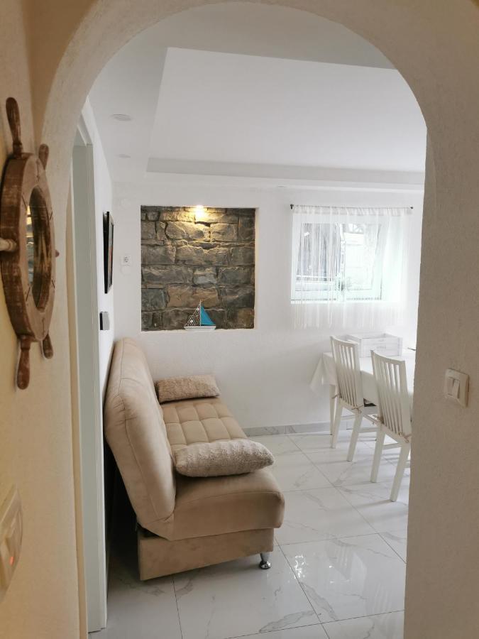 Apartma Kantina Анкаран Экстерьер фото