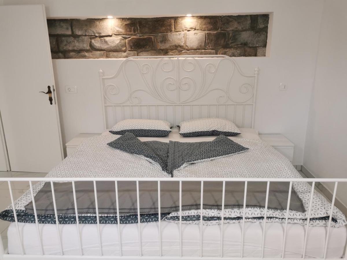 Apartma Kantina Анкаран Экстерьер фото